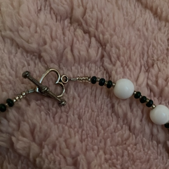 Women’s beautiful artsy jewelry set.Handmade, never worn Bought at jewelers fair - Picture 4 of 4